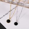 Black Pendant Necklace (round) Black pendant necklace (round)