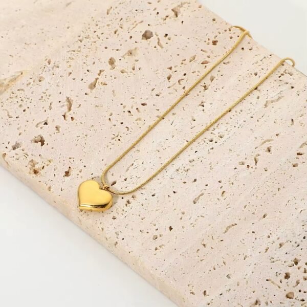 Lovelyn Heart Necklace CGN08