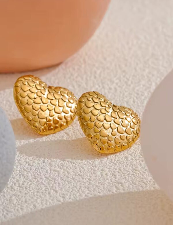 Amor Heart Earrings Amor Heart Earrings