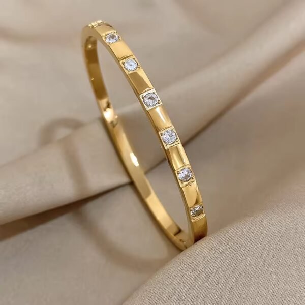 Stainless steel bracelet